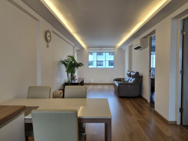 412 Tampines Street 41, 412 Tampines Street 41, 2 Bedrooms, 743 sqft, HDB Flat For Sale, by Chris Lim, 500218781 - Living Room - PropertyGuru.com.sg