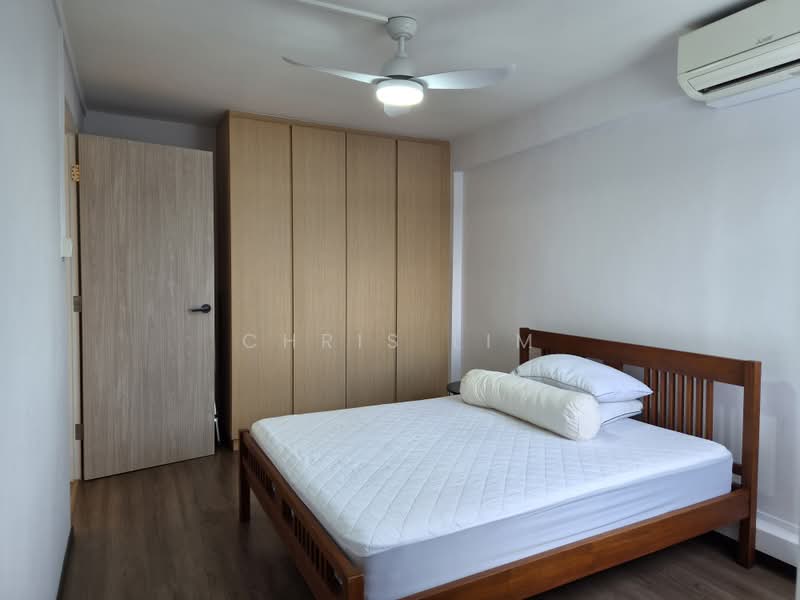 412 Tampines Street 41, 412 Tampines Street 41, 2 Bedrooms, 743 sqft, HDB Flat For Sale, by Chris Lim, 500218781 - Bedroom - PropertyGuru.com.sg