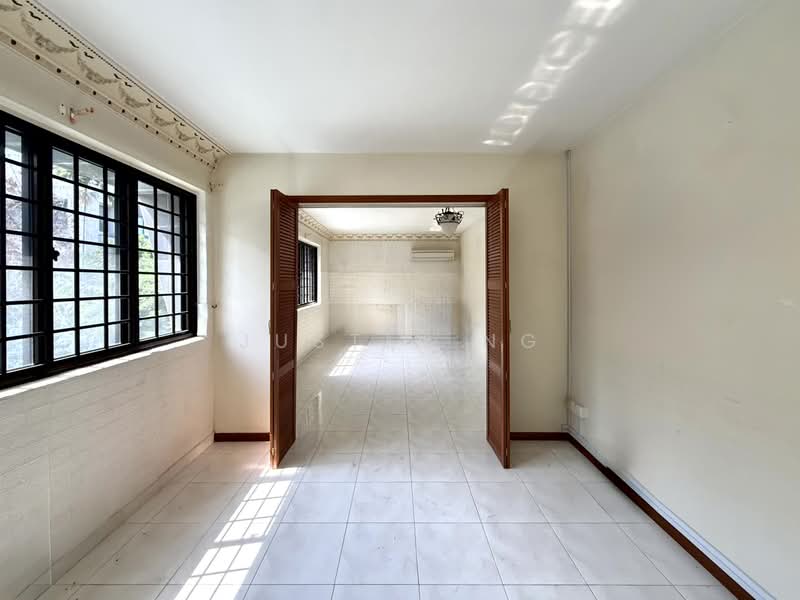 Telok Kurau / East Coast, , 6 Bedrooms, 5,500 sqft, Detached House For Sale, by Justin Ng, 500218788 - Interior - PropertyGuru.com.sg