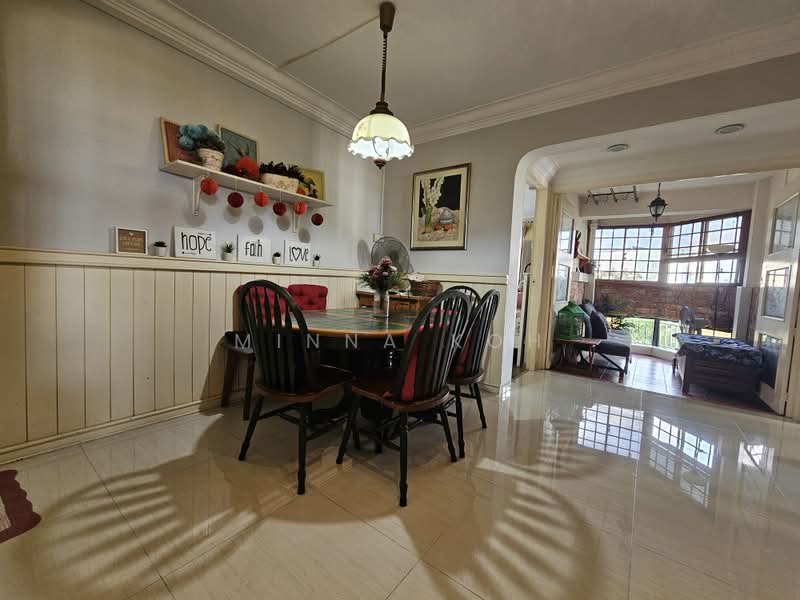 109 Jurong East Street 13, 109 Jurong East Street 13, 3 Bedrooms, 1,292 sqft, HDB Flat For Sale, by Minna Koh, 500218789 - Dining Room - PropertyGuru.com.sg