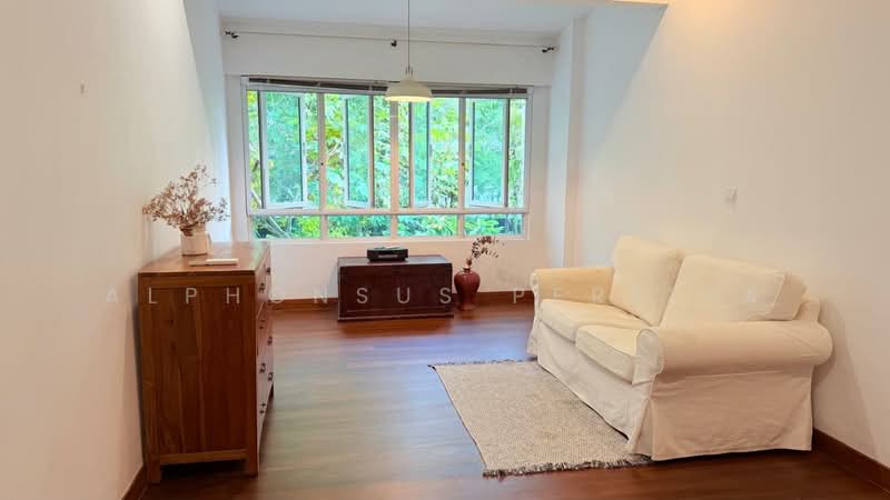 Pasir Ris Beach Park, Pasir Ris Heights, 5 Bedrooms, 2,537 sqft, Terraced House For Rent, by Alphonsus Pereira, 500218799 - Living Room - PropertyGuru.com.sg