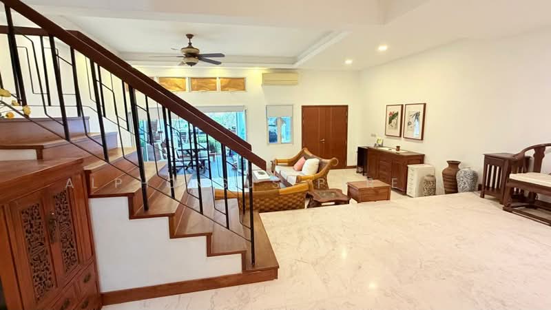 Pasir Ris Beach Park, Pasir Ris Heights, 5 Bedrooms, 2,537 sqft, Terraced House For Rent, by Alphonsus Pereira, 500218799 - Living Room - PropertyGuru.com.sg