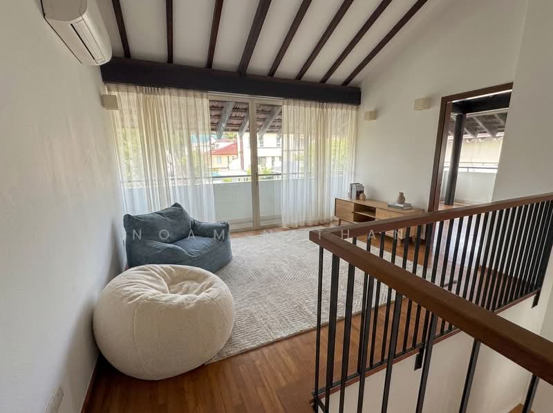 Modern Bungalow, Newly Refreshed | Bukit Timah, , 6 Bedrooms, 4,320 sqft, Bungalow House For Rent, by Noam Nathan, 500218801 - Living Room - PropertyGuru.com.sg