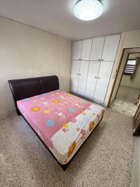 47 Marine Crescent, 47 Marine Crescent, East Coast / Marine Parade, 2 Bedrooms, 700 sqft, HDB Flat For Sale, by Wendy Chia, 500218803 - Bedroom 1 - PropertyGuru.com.sg