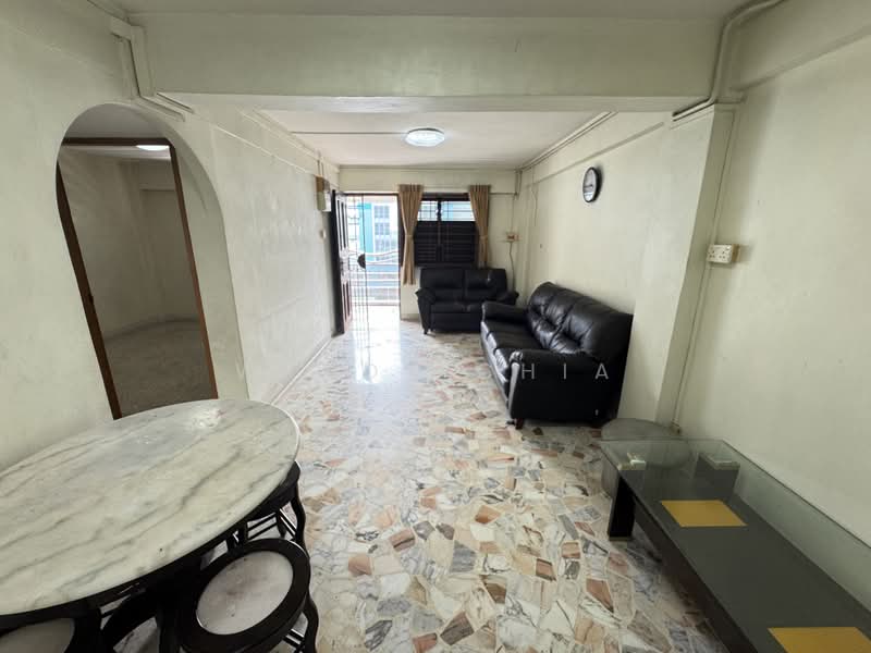 47 Marine Crescent, 47 Marine Crescent, East Coast / Marine Parade, 2 Bedrooms, 700 sqft, HDB Flat For Sale, by Wendy Chia, 500218803 - Living Room - PropertyGuru.com.sg