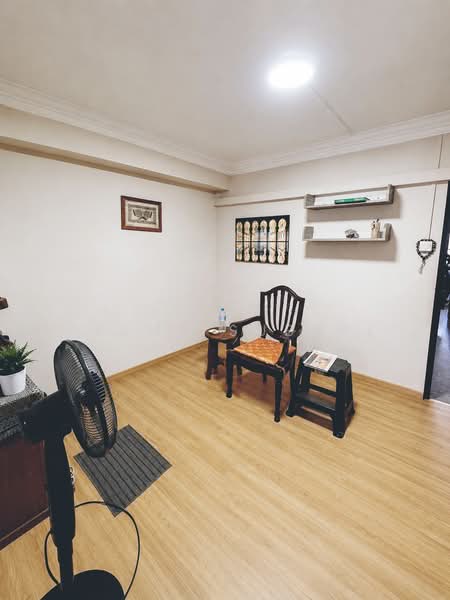 468 Pasir Ris Drive 6, 468 Pasir Ris Drive 6, 3 Bedrooms, 1,141 sqft, HDB Flat For Sale, by Helmy Subari, 500218810 - Master Bedroom - PropertyGuru.com.sg
