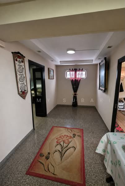 468 Pasir Ris Drive 6, 468 Pasir Ris Drive 6, 3 Bedrooms, 1,141 sqft, HDB Flat For Sale, by Helmy Subari, 500218810 - Living Room - PropertyGuru.com.sg