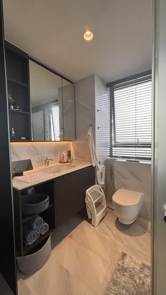 Cyan, 8 Keng Chin Road, 2 Bedrooms, 1,098 sqft, Condominium For Sale, by Linda Yang, 500218811 - Bathroom - PropertyGuru.com.sg