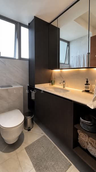 Cyan, 8 Keng Chin Road, 2 Bedrooms, 1,098 sqft, Condominium For Sale, by Linda Yang, 500218811 - Bathroom - PropertyGuru.com.sg