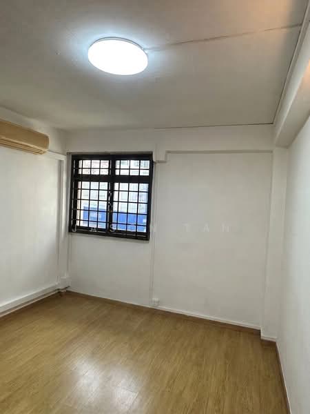 2 Jalan Bukit Merah, 2 Jalan Bukit Merah, Alexandra / Commonwealth, 2 Bedrooms, 786 sqft, HDB Flat For Sale, by Jason Tan, 500218812 - Bedroom 2 - PropertyGuru.com.sg