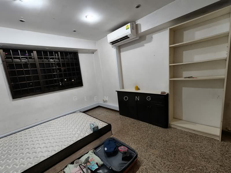 327 Sembawang Crescent, 327 Sembawang Crescent, Room Rental, 120 sqft, HDB Flat For Rent, by Glen Ong, 500218814 - Bedroom - PropertyGuru.com.sg