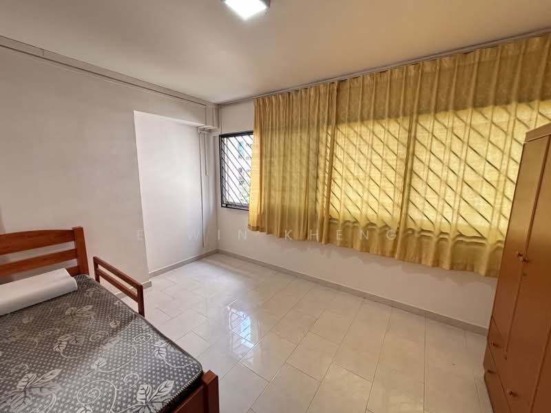 288 Choa Chu Kang Avenue 3, 288 Choa Chu Kang Avenue 3, 3 Bedrooms, 1,227 sqft, HDB Flat For Rent, by Edwin Kheng, 500218816 - Bedroom - PropertyGuru.com.sg