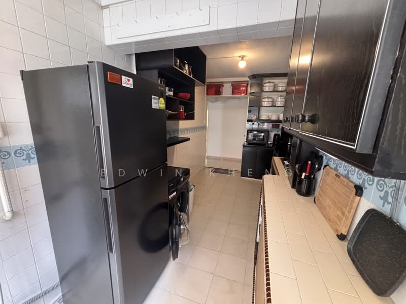288 Choa Chu Kang Avenue 3, 288 Choa Chu Kang Avenue 3, 3 Bedrooms, 1,227 sqft, HDB Flat For Rent, by Edwin Kheng, 500218816 - Kitchen - PropertyGuru.com.sg