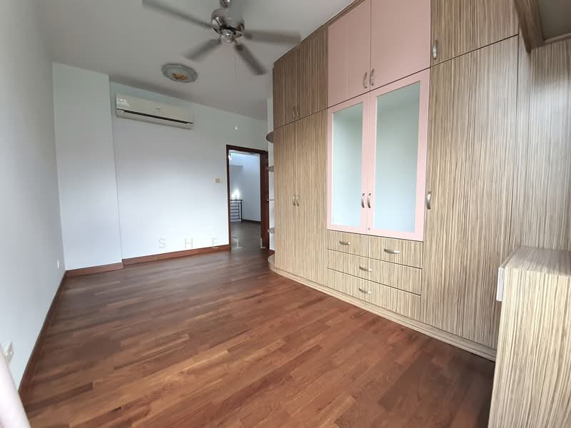 Tavistock Avenue - Serangoon Garden Estate, Tavistock Avenue, 6 Bedrooms, 5,600 sqft, Semi-Detached House For Rent, by Shelly Koh, 500218819 - Bedroom - PropertyGuru.com.sg