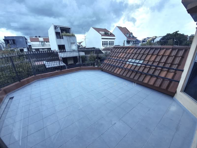 Tavistock Avenue - Serangoon Garden Estate, Tavistock Avenue, 6 Bedrooms, 5,600 sqft, Semi-Detached House For Rent, by Shelly Koh, 500218819 - Exterior - PropertyGuru.com.sg