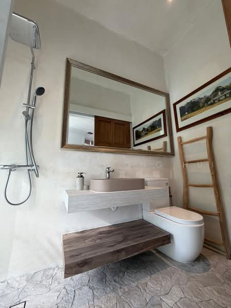 GOOD DEAL! Reno 3 Storey Semi-D @ French Colonial styled semi D / Kovan Estate / Kovan MRT, Highland Close Highland Walk Kovan MRT Jansen Close Highland Road Hillside Drive Kovan Road, 4 Bedrooms, 4,500 sqft, Semi-Detached House For Sale, by Ashley Wong Hui Min (黄鏸慜), 500218823 - PropertyGuru.com.sg