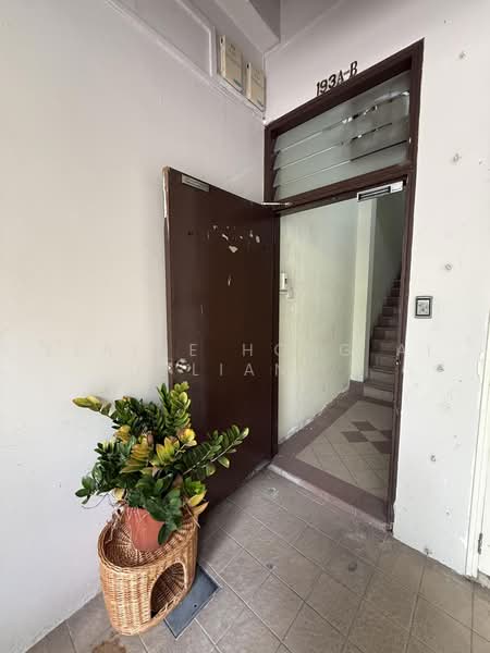 191B Joo Chiat Road, Joo Chiat Road, 700 sqft, Office For Rent, by Elaine Hong Ai Lian, 500218845 - Entrance - CommercialGuru.com.sg