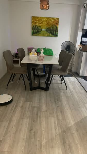 404 Serangoon Avenue 1, 404 Serangoon Avenue 1, Room Rental, 150 sqft, HDB Flat For Rent, by Jeffrey Lee, 500218851 - Dining Room - PropertyGuru.com.sg