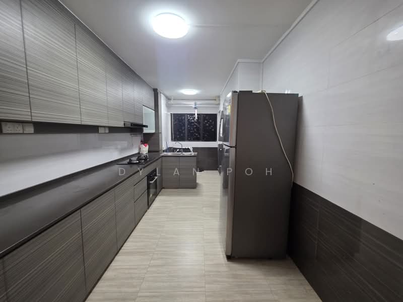 833 Yishun Street 81, 833 Yishun Street 81, 3 Bedrooms, 1,152 sqft, HDB Flat For Rent, by Dylan Poh, 500218862 - Kitchen - PropertyGuru.com.sg