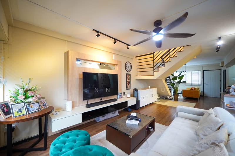 108 Teck Whye Lane, 108 Teck Whye Lane, 4 Bedrooms, 1,571 sqft, HDB Flat For Sale, by Glenn Choo, 500218871 - Living Room - PropertyGuru.com.sg
