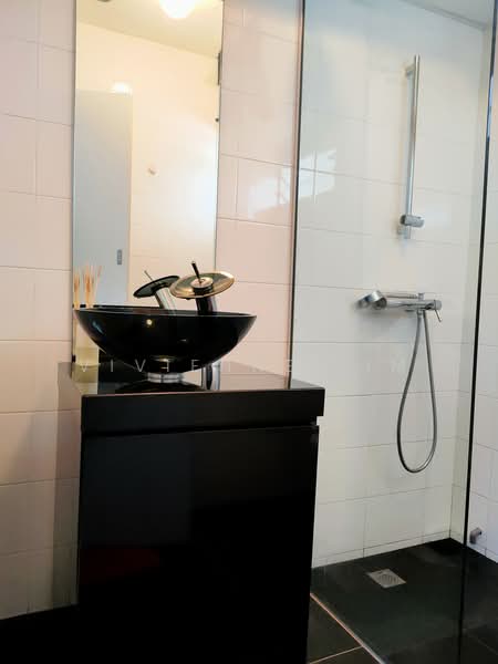 Telok Blangah St 31, Telok Blangah St 31, 1 Bedroom, 753 sqft, HDB Flat For Rent, by Vivienne Lim, 500218873 - Guest Bathroom - PropertyGuru.com.sg