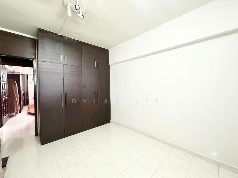 212 Ang Mo Kio Avenue 3, 212 Ang Mo Kio Avenue 3, 2 Bedrooms, 721 sqft, HDB Flat For Sale, by Dylan Lee, 500218874 - Bedroom - PropertyGuru.com.sg