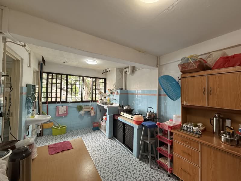6 Hougang Avenue 3, 6 Hougang Avenue 3, 2 Bedrooms, 635 sqft, HDB Flat For Sale, by Joseph Tan Y H, 500218875 - Kitchen - PropertyGuru.com.sg