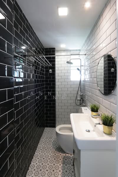 Tembeling Mansions, 230 Tembeling Road, 3 Bedrooms, 1,087 sqft, Apartment For Sale, by Jeannie Ang Cheng Li, 500218882 - Bathroom - PropertyGuru.com.sg