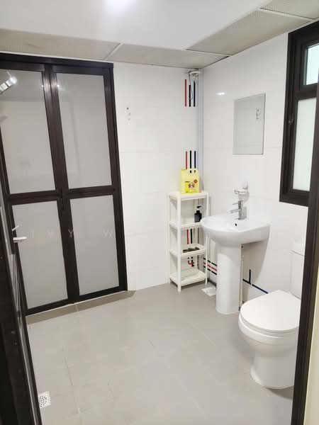 462B Blossom Spring @ Yishun, 462B Yishun Avenue 6, 1 Bedroom, 505 sqft, HDB Flat For Rent, by Ivy Woo (余娉娉), 500218886 - Bathroom - PropertyGuru.com.sg