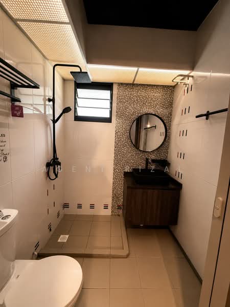 102A Bidadari Park Drive, 102A Bidadari Park Drive, 3 Bedrooms, 1,044 sqft, HDB Flat For Sale, by Agent Rizal, 500218891 - Bathroom - PropertyGuru.com.sg
