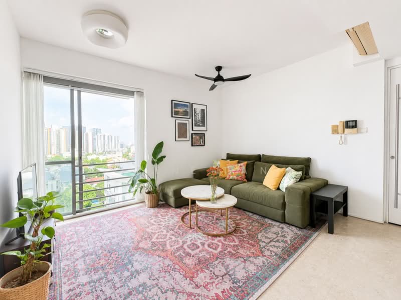 Studio 3, 28 Shanghai Road, Tanglin / Holland / Bukit Timah, 1 Bedroom, 560 sqft, Apartment For Sale, by Irene Tan, 500218903 - Living Room - PropertyGuru.com.sg