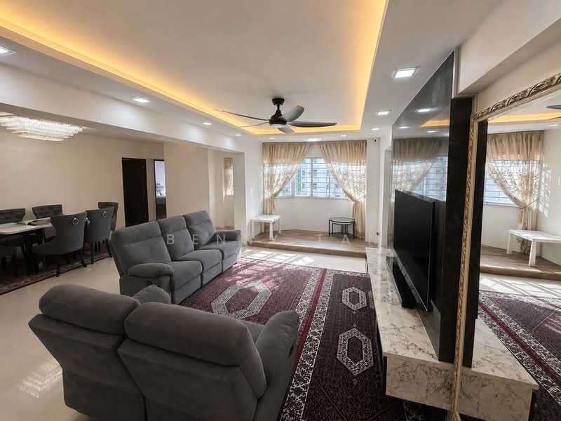 274C Jurong West Street 25, 274C Jurong West Street 25, 4 Bedrooms, 1,356 sqft, HDB Flat For Sale, by Benny Tan, 500218910 - Living Room - PropertyGuru.com.sg