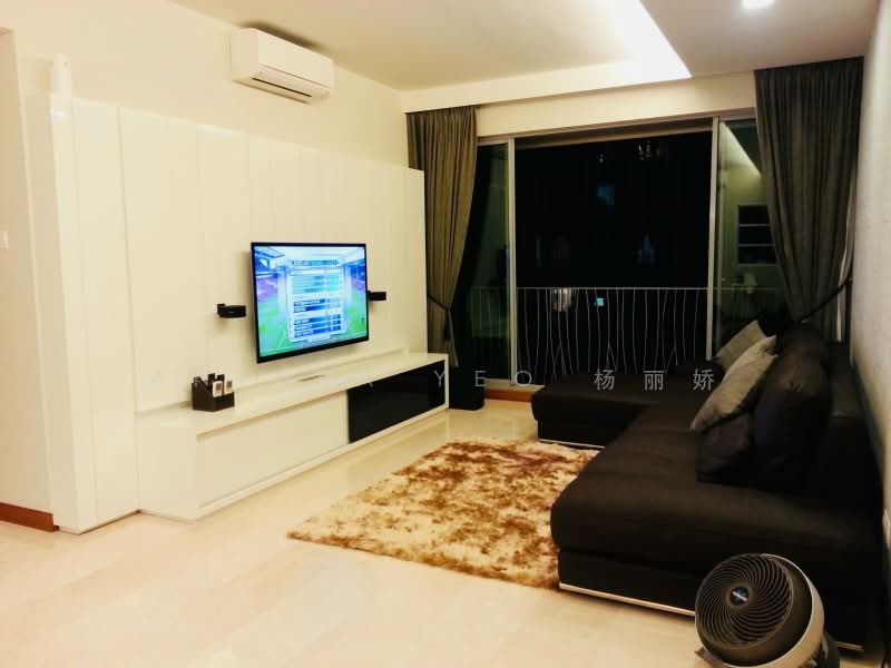 Lakeholmz, 82 Corporation Road, 3 Bedrooms, 1,324 sqft, Condominium For Sale, by Anthea Yeo 杨丽娇, 500218911 - Living Room - PropertyGuru.com.sg