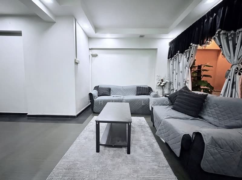 407 Jurong West Street 42, 407 Jurong West Street 42, 4 Bedrooms, 1,615 sqft, HDB Flat For Sale, by Arthur Loo, 500218919 - Living Room - PropertyGuru.com.sg