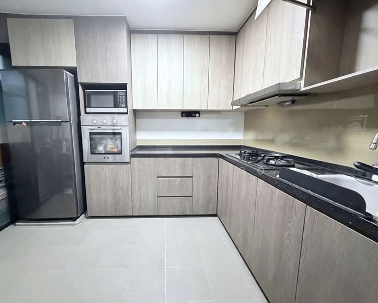 407 Jurong West Street 42, 407 Jurong West Street 42, 4 Bedrooms, 1,615 sqft, HDB Flat For Sale, by Arthur Loo, 500218919 - Kitchen - PropertyGuru.com.sg