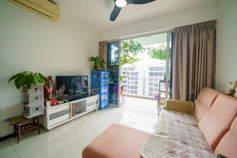 Lake Life, 4 Tao Ching Road, 4 Bedrooms, 1,249 sqft, Executive Condominium For Sale, by CLARENCE LIANG, 500218937 - Living Room - PropertyGuru.com.sg