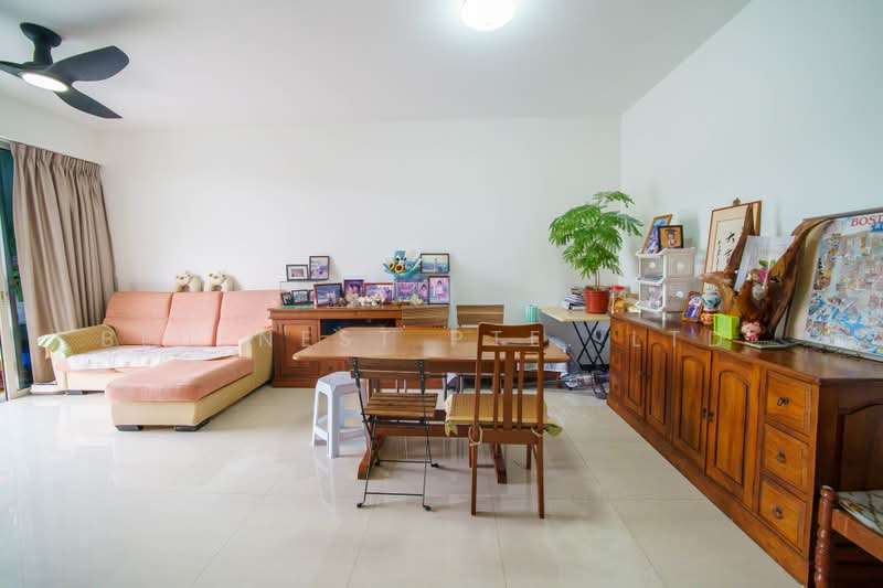 Lake Life, 4 Tao Ching Road, 4 Bedrooms, 1,249 sqft, Executive Condominium For Sale, by CLARENCE LIANG, 500218937 - Living Room - PropertyGuru.com.sg