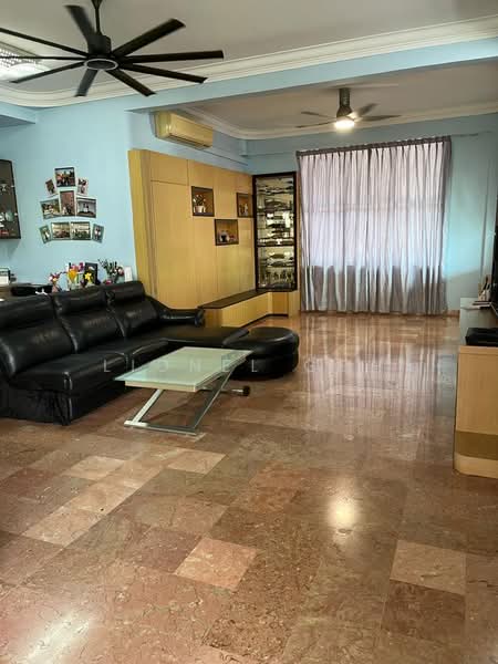 Jalan Siap, , 8 Bedrooms, 6,500 sqft, Detached House For Rent, by Lionel Goh, 500218946 - Living Room - PropertyGuru.com.sg