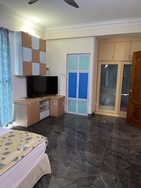 Jalan Siap, , 8 Bedrooms, 6,500 sqft, Detached House For Rent, by Lionel Goh, 500218946 - Bedroom - PropertyGuru.com.sg
