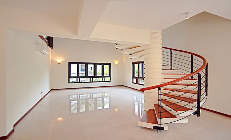 Underpriced! Newly Refurbished! Huge Tropical Cluster-Bungalow!, Pasir Panjang Road, 5 Bedrooms, 6,000 sqft, Detached House For Rent, by Eddie Koh, 500218949 - Living Hall 2 - PropertyGuru.com.sg