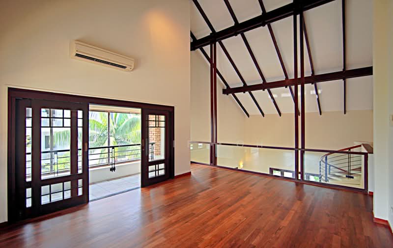 Underpriced! Newly Refurbished! Huge Tropical Cluster-Bungalow!, Pasir Panjang Road, 5 Bedrooms, 6,000 sqft, Detached House For Rent, by Eddie Koh, 500218949 - Family Hall  - PropertyGuru.com.sg