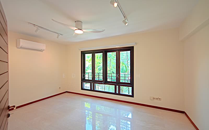 Underpriced! Newly Refurbished! Huge Tropical Cluster-Bungalow!, Pasir Panjang Road, 5 Bedrooms, 6,000 sqft, Detached House For Rent, by Eddie Koh, 500218949 - Guest Bedroom - PropertyGuru.com.sg