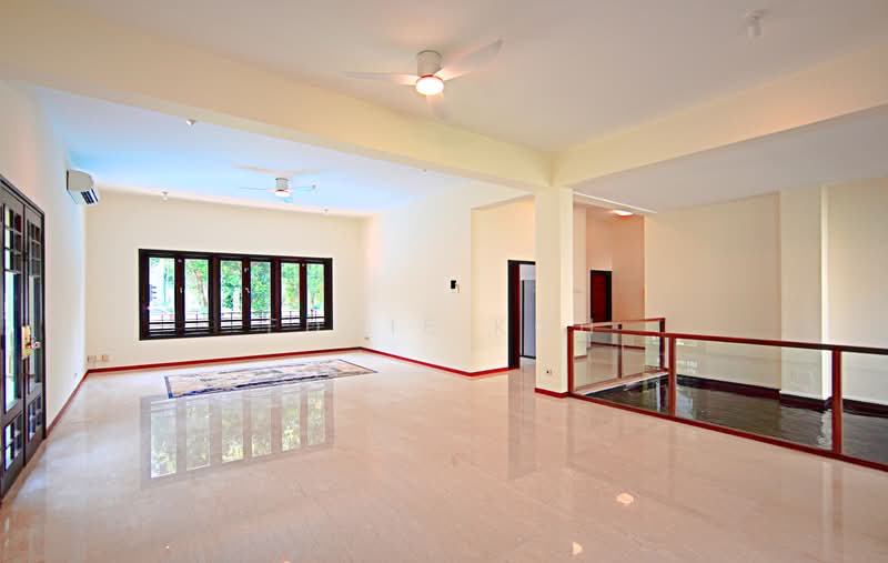 Underpriced! Newly Refurbished! Huge Tropical Cluster-Bungalow!, Pasir Panjang Road, 5 Bedrooms, 6,000 sqft, Detached House For Rent, by Eddie Koh, 500218949 - Living Hall 1 - PropertyGuru.com.sg