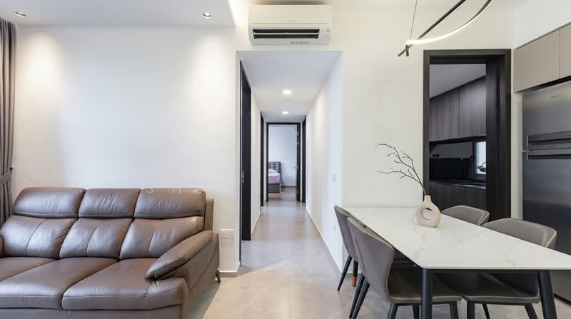 Park Colonial, 10 Woodleigh Lane, 3 Bedrooms, 980 sqft, Condominium For Rent, by Shanel Liew, 500218957 - Living Room - PropertyGuru.com.sg