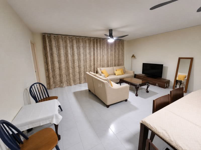 450 Pasir Ris Drive 6, 450 Pasir Ris Drive 6, 3 Bedrooms, 1,120 sqft, HDB Flat For Rent, by Suliman Harharah, 500218960 - Living Room - PropertyGuru.com.sg