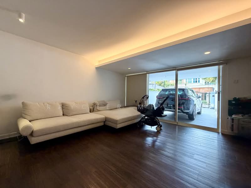 SemiD in King Drive, King drive, 6 Bedrooms, 4,000 sqft, Semi-Detached House For Sale, by Raycher MF Lim, 500218964 - Living Room - PropertyGuru.com.sg