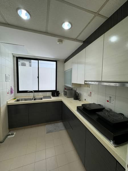 Central Green, 1 Jalan Membina, Room Rental, 100 sqft, Condominium For Rent, by Maple Yap, 500218967 - Kitchen - PropertyGuru.com.sg