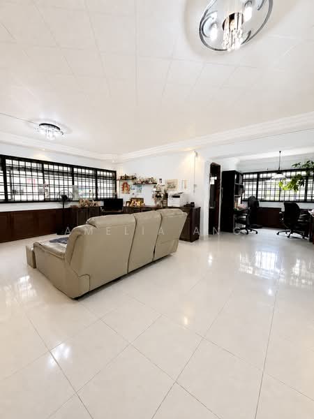 557 Choa Chu Kang North 6, 557 Choa Chu Kang North 6, 4 Bedrooms, 1,582 sqft, HDB Flat For Sale, by Amelia Ang, 500218969 - Living Room - PropertyGuru.com.sg