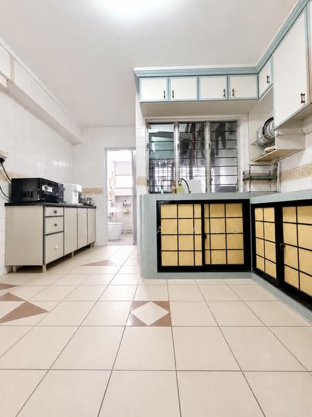 557 Choa Chu Kang North 6, 557 Choa Chu Kang North 6, 4 Bedrooms, 1,582 sqft, HDB Flat For Sale, by Amelia Ang, 500218969 - Kitchen - PropertyGuru.com.sg