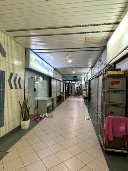 Sim Lim Square, 1 Rochor Canal Road, 301 sqft, Mall Shop For Rent, by Ssharon Loh, 500218981 - CommercialGuru.com.sg